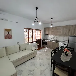 https://house-vlora-vlore.albaniahotels.org
