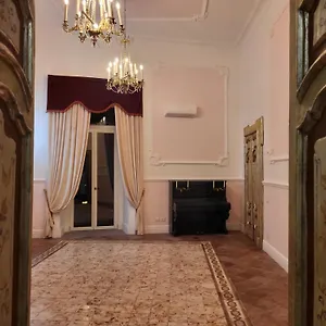 https://apt-art-house-formed.hotels-amalfi.com